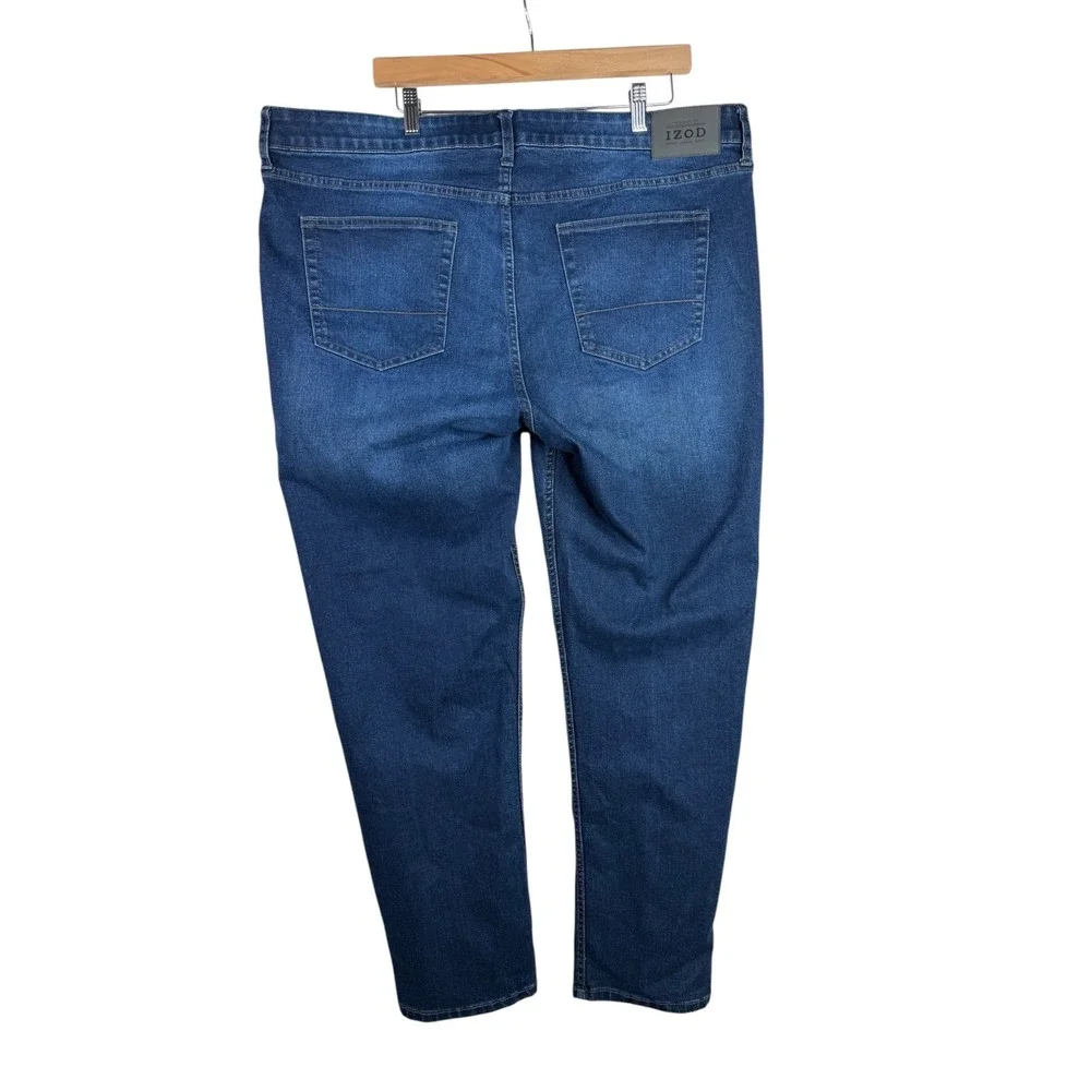 Izod Men's Straight Fit Jeans size 40X32‎ Blue
